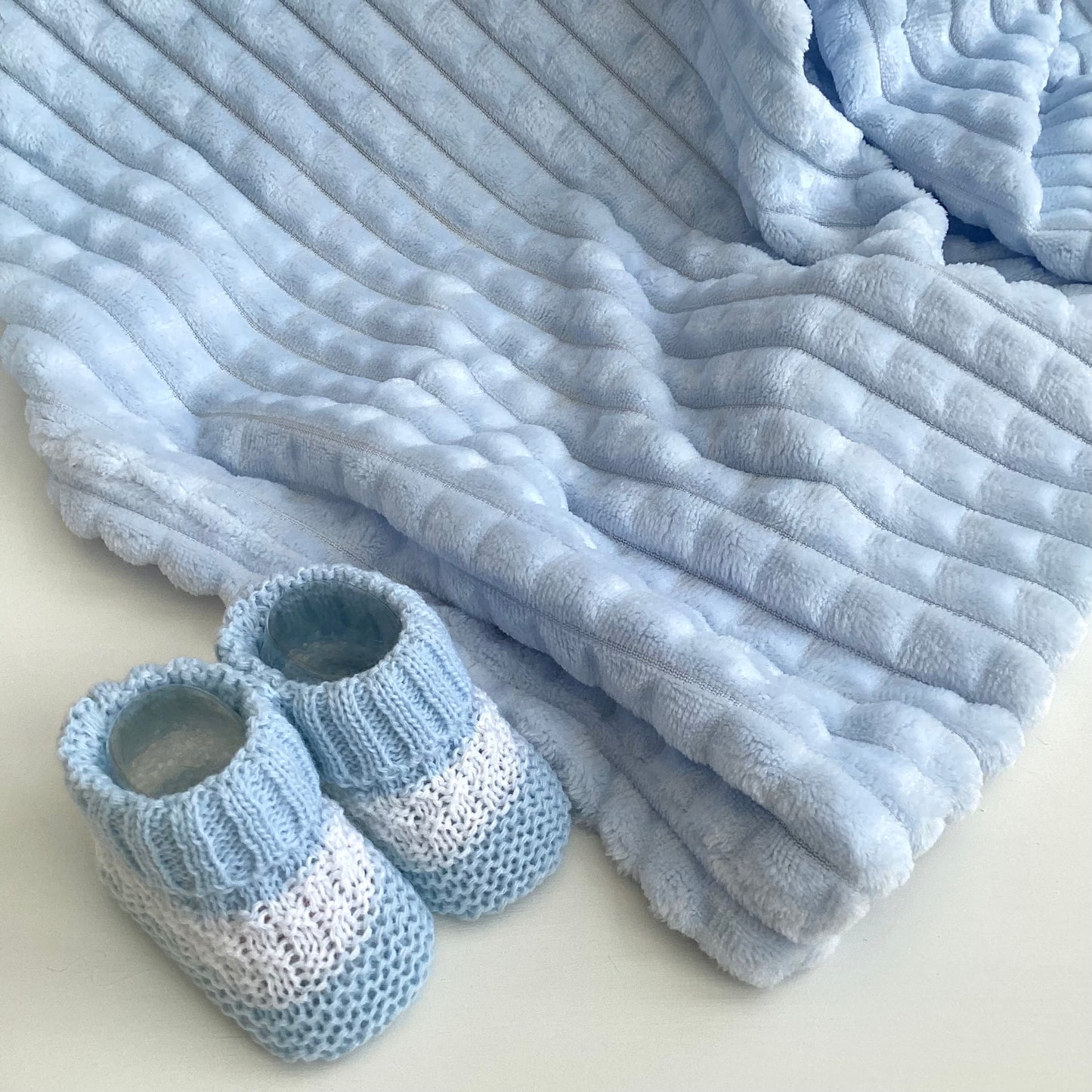 GEORGE- Dandelion luxury pram suit and cosy gift box