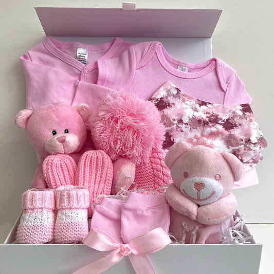BELLA- Cute bear and everyday essentials cosy gift box