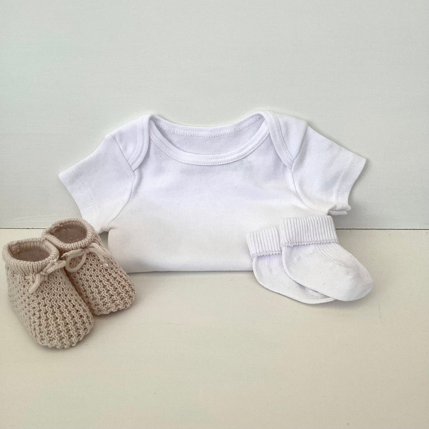 NOVA- Large gorgeous unisex luxury baby gift box