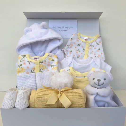 RAI - Lemon floral cosy dressing gown and essentials bedtime gift box