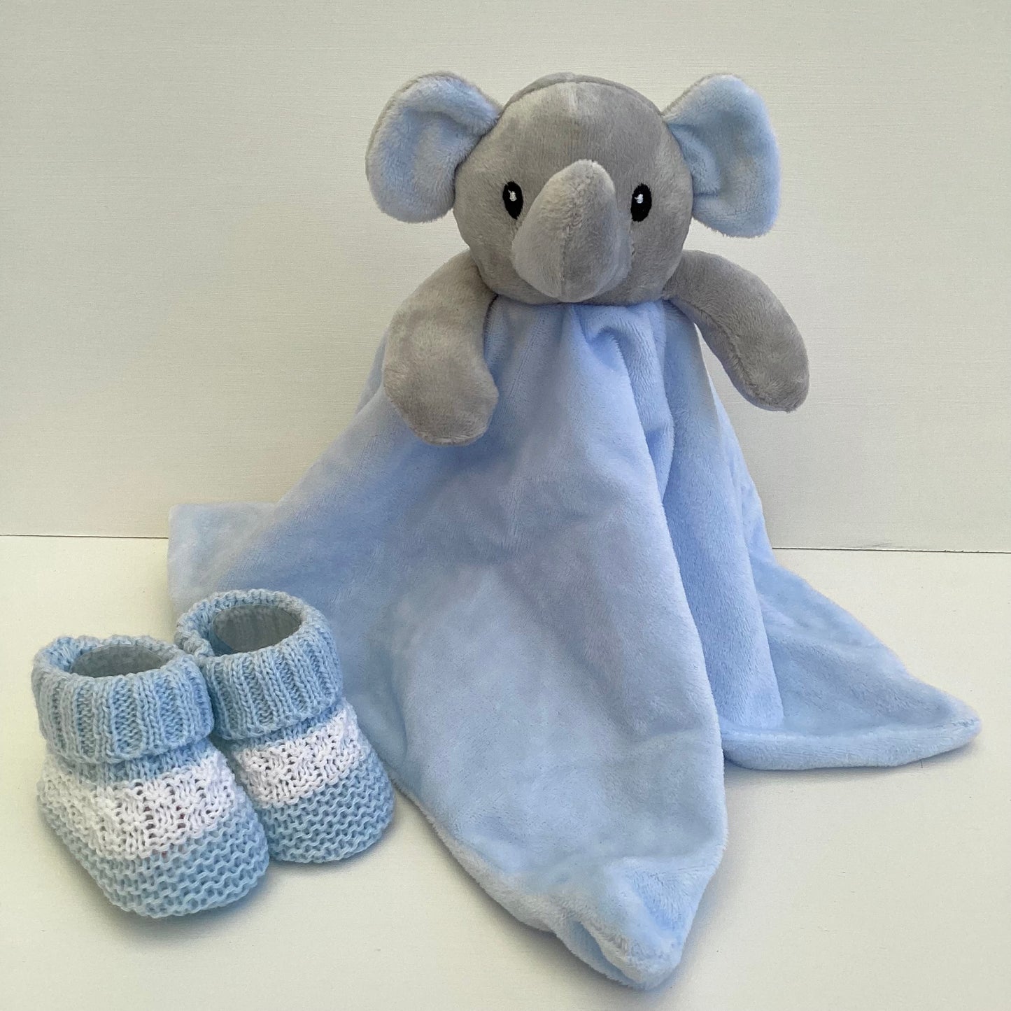 SEB - Blue Dandelion luxury knitted jacket and essentials gift box