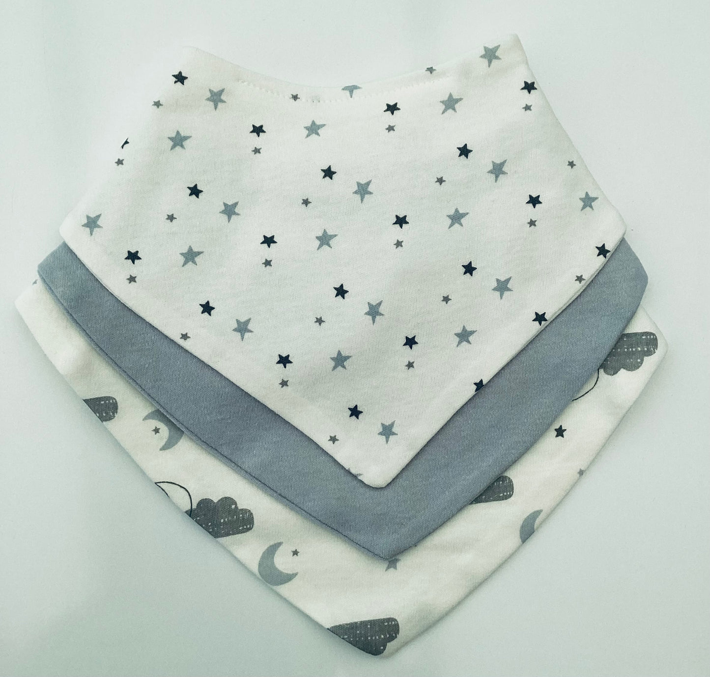 Grey and cream bandana bibs gift set