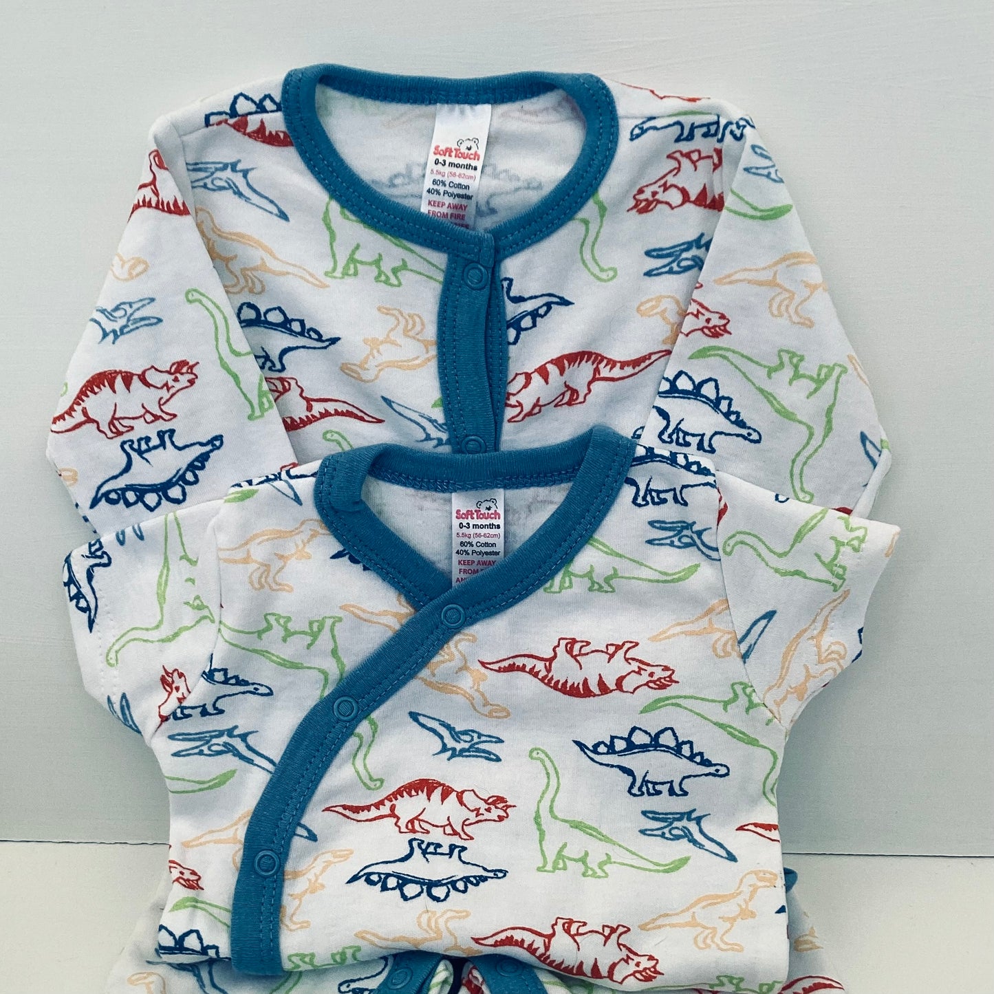 DAWSON - Blue dinosaur and cosy dressing gown gift box