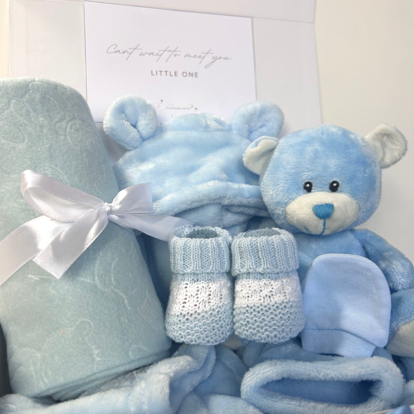 FREDDY- Blue cosy essentials gift box