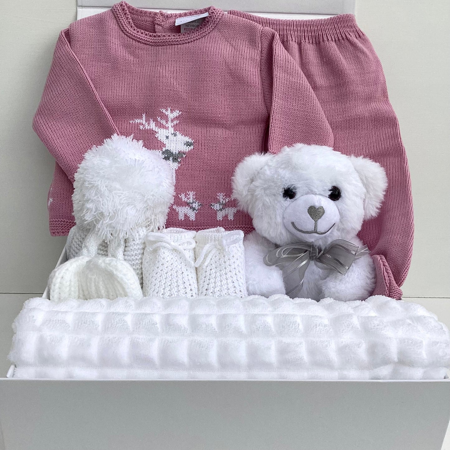 Winter Baby Gift Box